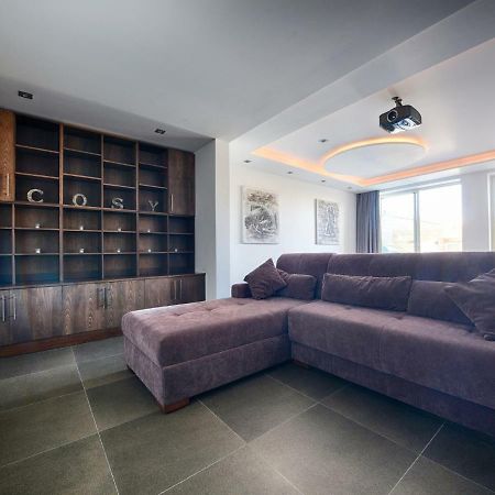 Anthony'S Maisonette Villa Qala Екстериор снимка